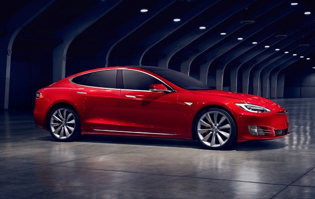 Tesla Model S Front Seite