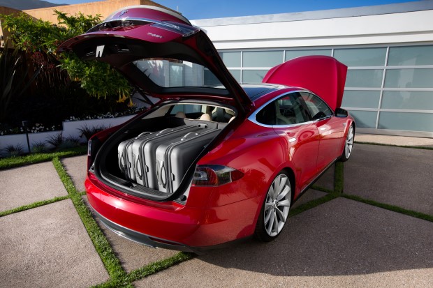 Tesla Model S Kofferraum