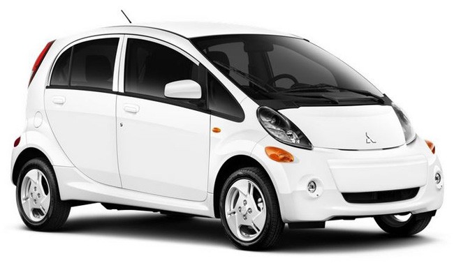 mitsubishi_i-miev_weiss_schraeg_vorne