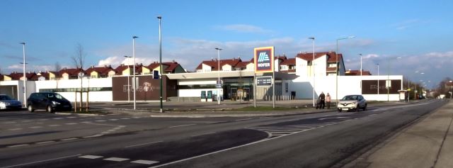 hofer wels laahen römerstraße