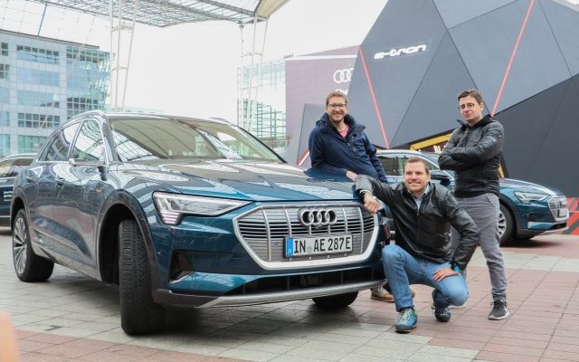 Audi e-tron ECARIO Robin TV Instadriver Meteorit Flughafen München (Andere)