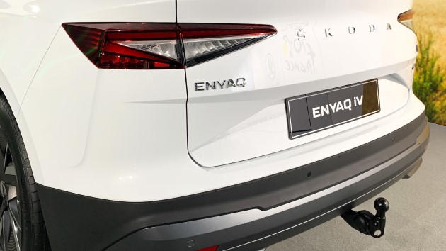 Škoda Enyaq iV Anhängerkupplung ahk anhänger wohnwagen